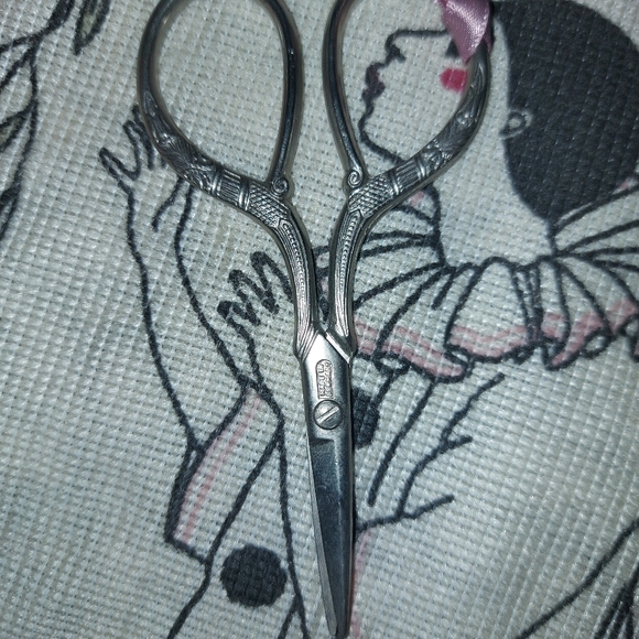 Rare mole end collectible tiny presents Henley on thames England clown scissors - Picture 4 of 4